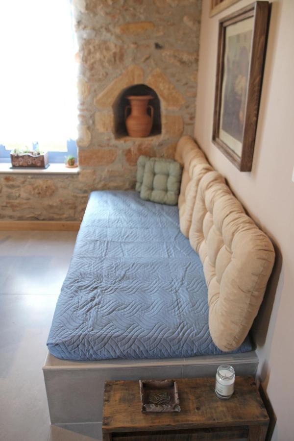 Laini Guest Houses Kouloukouthiana ภายนอก รูปภาพ