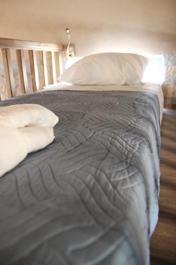 Laini Guest Houses Kouloukouthiana ภายนอก รูปภาพ